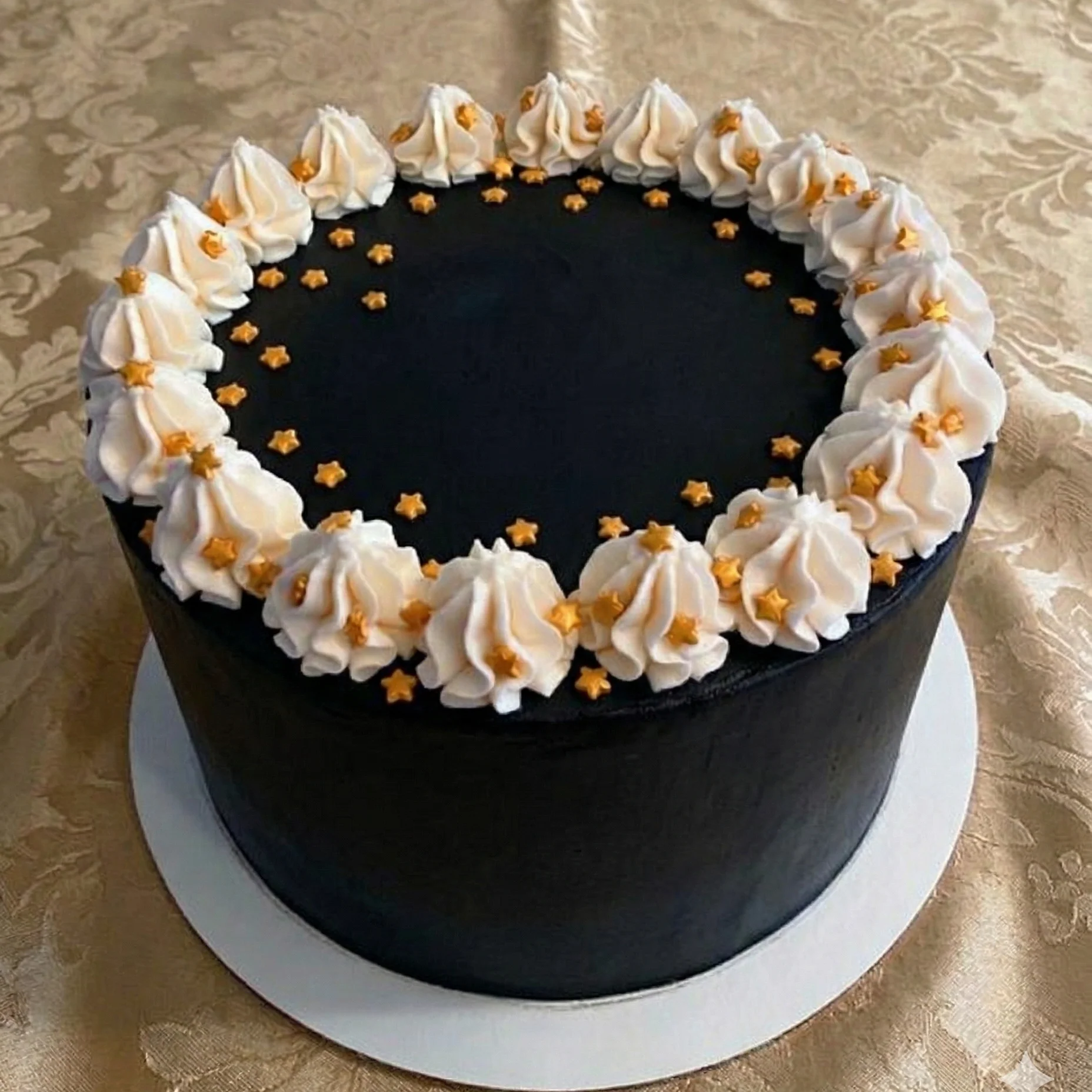 Cakes: Decorative